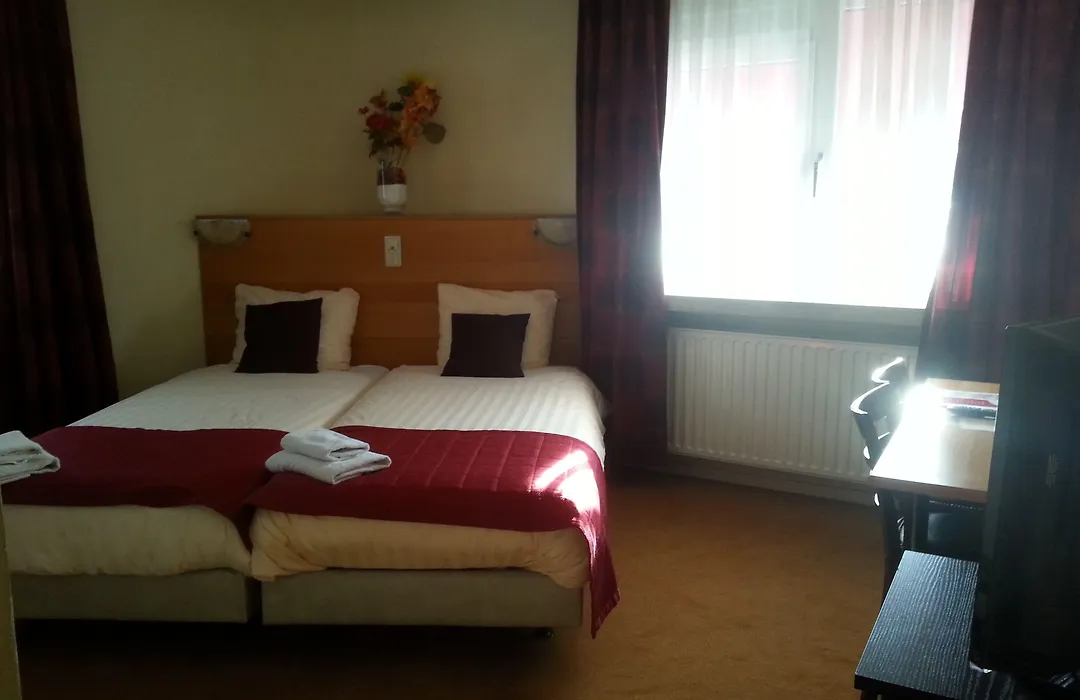 Oranje Hotel Sittard-1